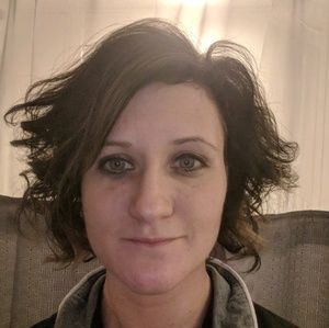 Meet your Posher, Rachelle